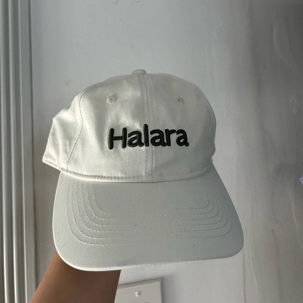 HALARA White Cream Hat Cap One size NWT chic minimalist athleisure